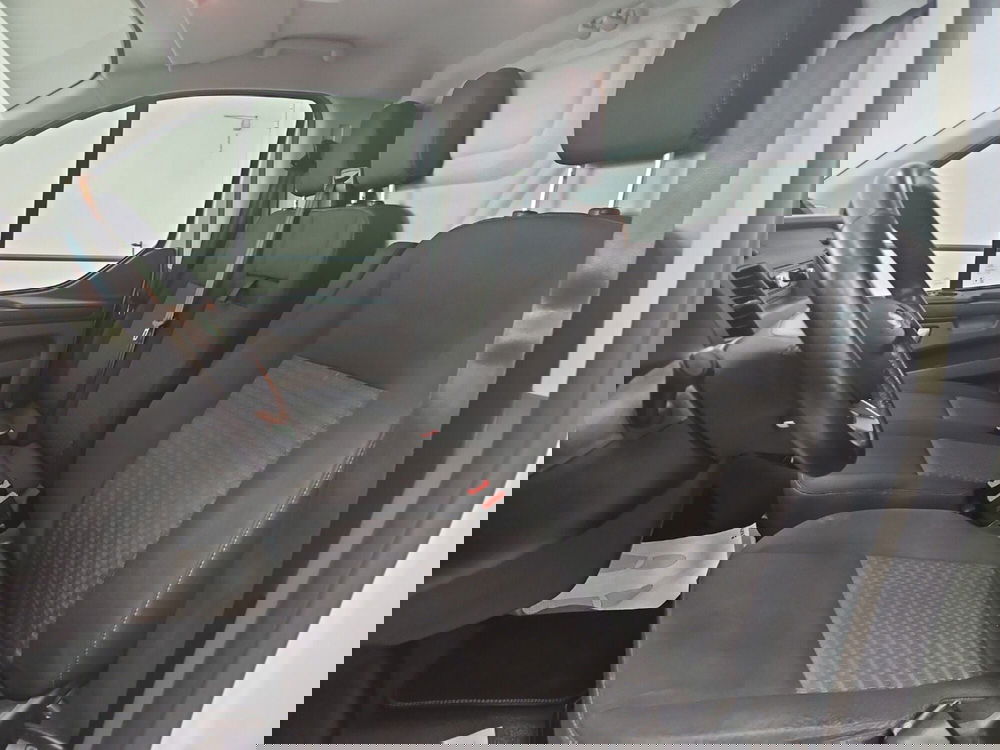 Ford Transit Custom Furgone usata a Vicenza (8)