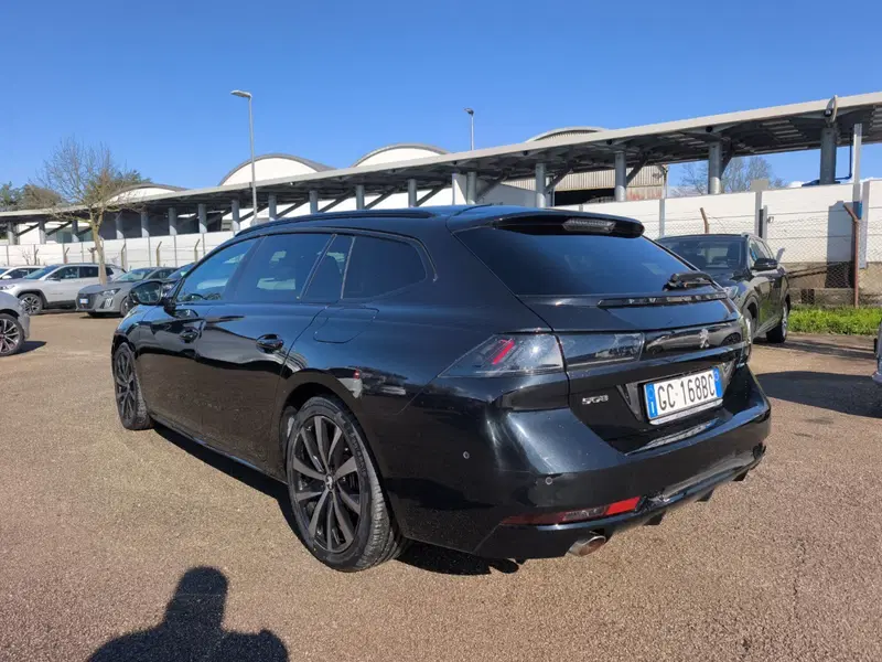 Peugeot 508 SW usata a Frosinone (4)
