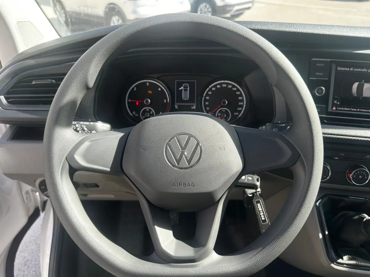 Volkswagen Veicoli Commerciali Transporter Telaio nuova a L'Aquila (11)