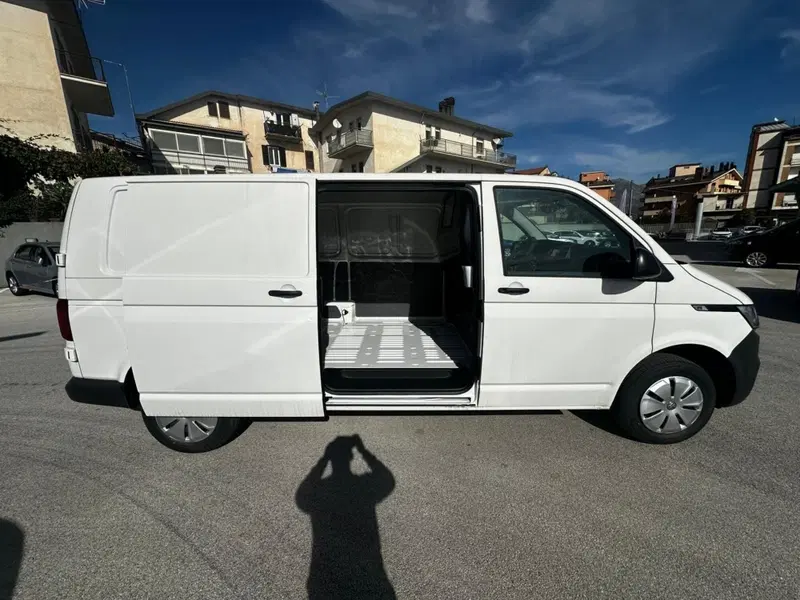 Volkswagen Veicoli Commerciali Transporter Telaio nuova a L'Aquila (7)