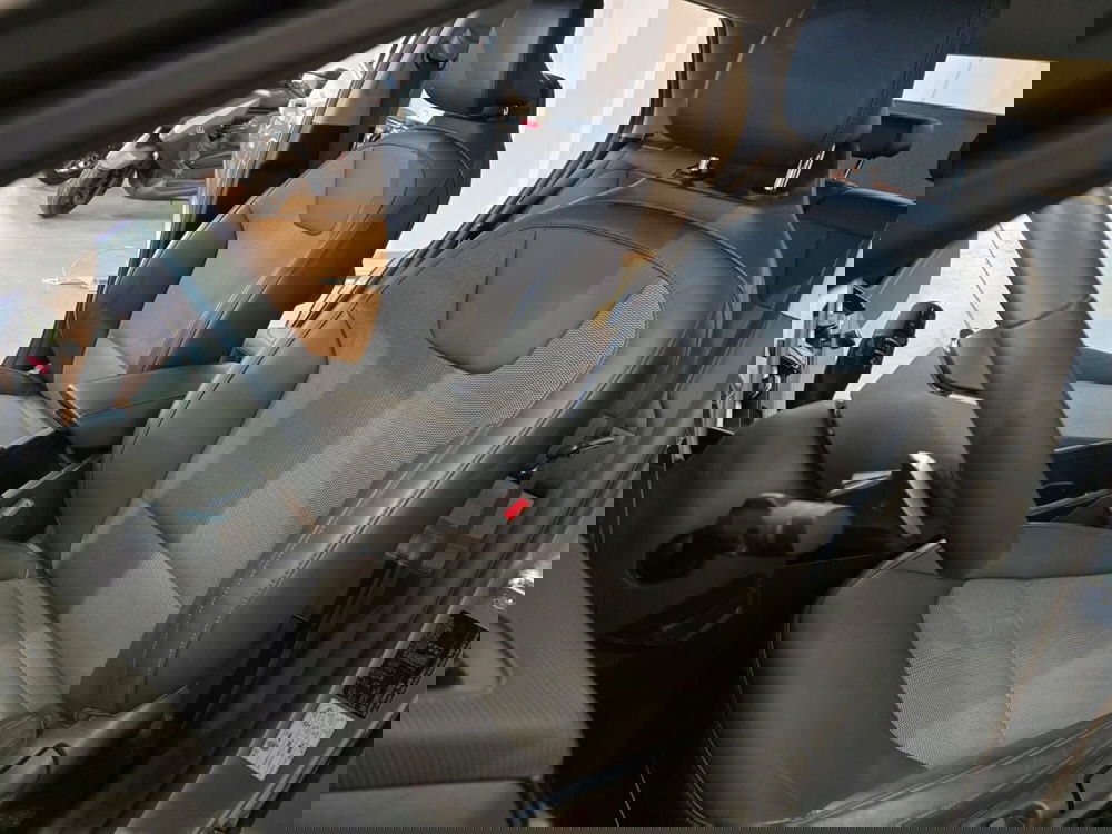 Kia Niro usata a Rimini (11)