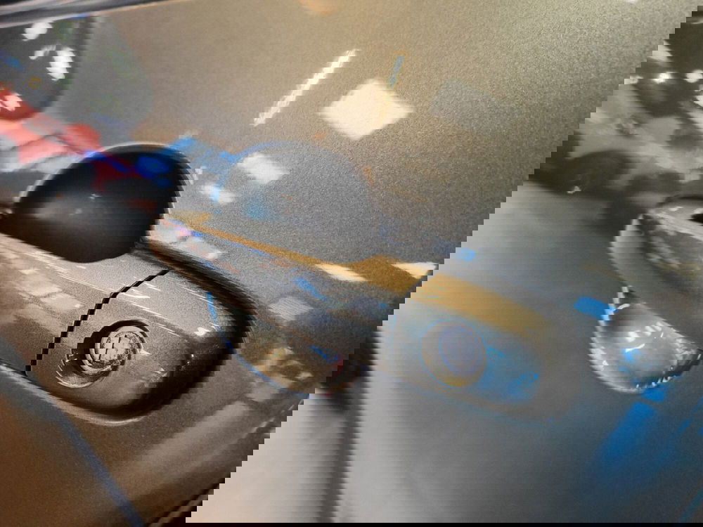 Toyota Aygo X usata a Catanzaro (11)