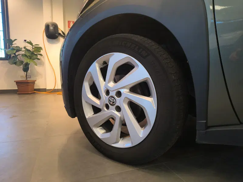 Toyota Aygo X usata a Catanzaro (15)