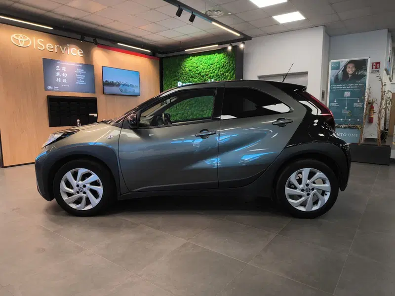 Toyota Aygo X usata a Catanzaro (2)