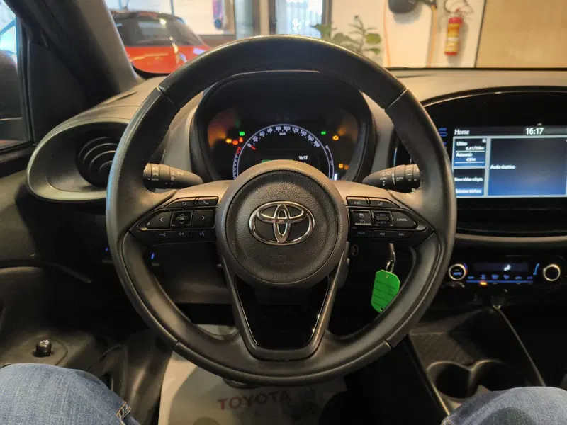 Toyota Aygo X usata a Catanzaro (20)