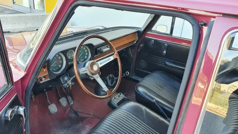 Alfa Romeo Giulia usata a Foggia (8)