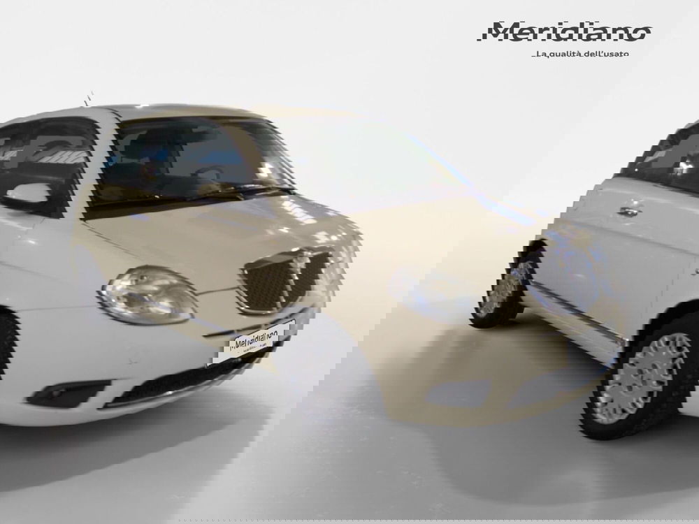 Lancia Ypsilon usata a Agrigento (6)