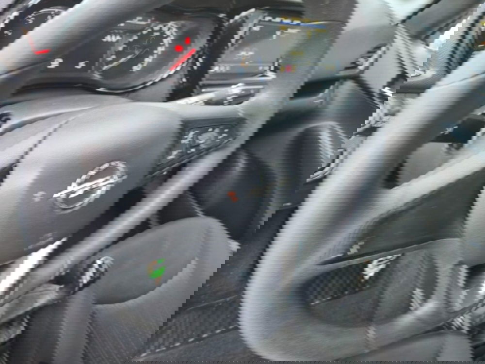 Opel Karl usata a Foggia (14)