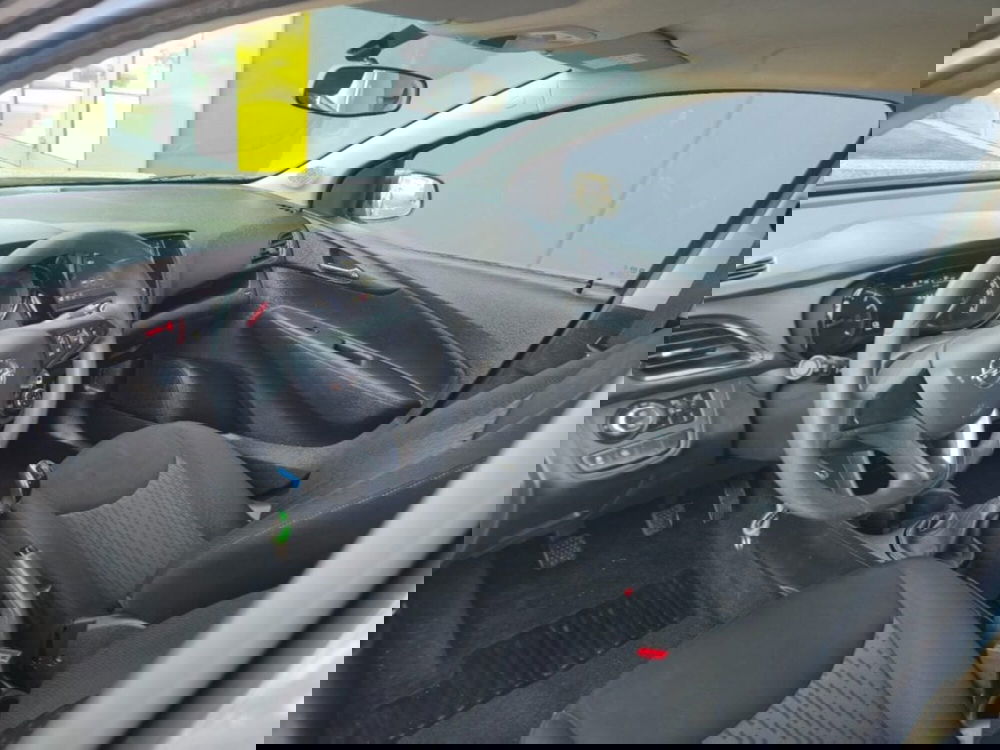 Opel Karl usata a Foggia (9)