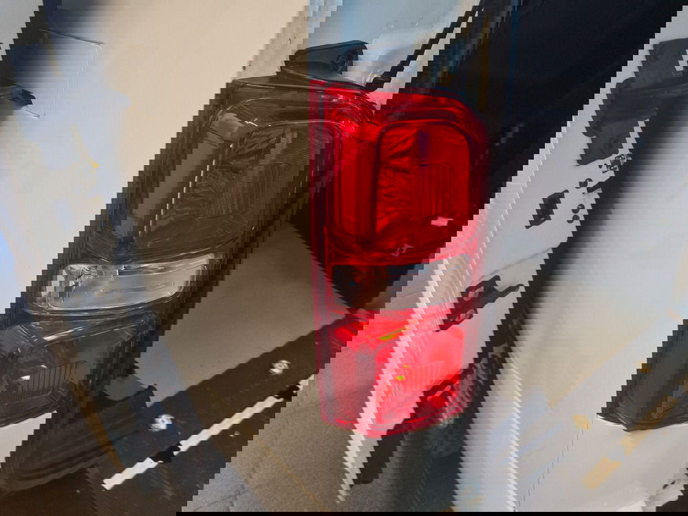 Toyota Proace Verso usata a Cagliari (15)