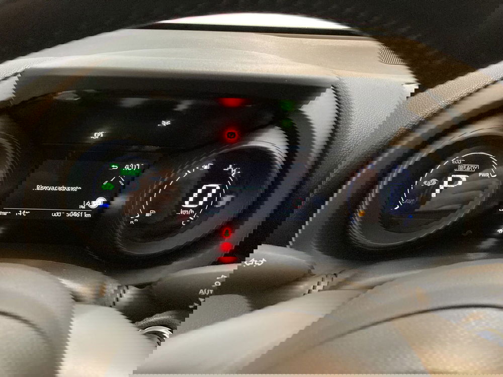 Toyota Yaris usata a Barletta-Andria-Trani (12)