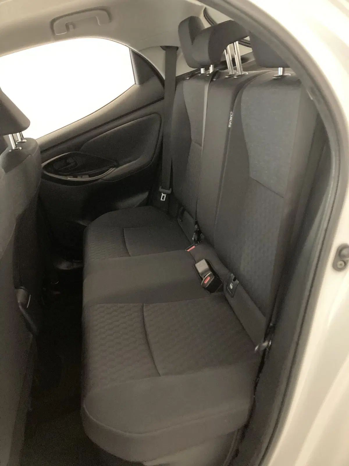 Toyota Yaris usata a Barletta-Andria-Trani (7)