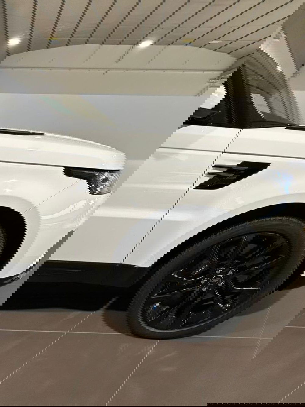 Land Rover Range Rover Sport usata a Venezia (4)