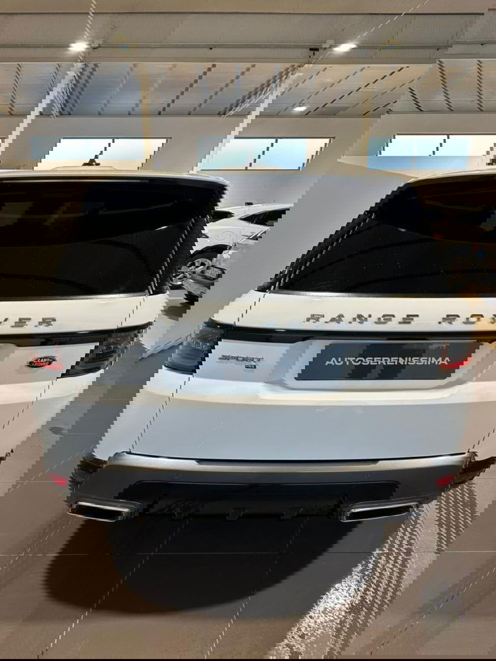 Land Rover Range Rover Sport usata a Venezia (6)