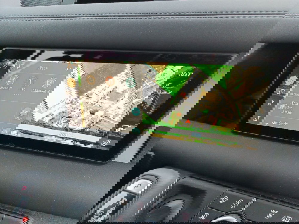 Land Rover Defender usata a Macerata (11)