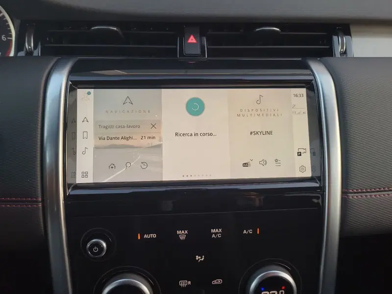 Land Rover Discovery Sport usata a Macerata (10)