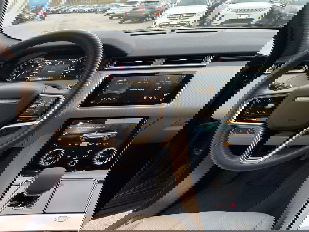 Land Rover Range Rover Velar usata a Macerata (3)