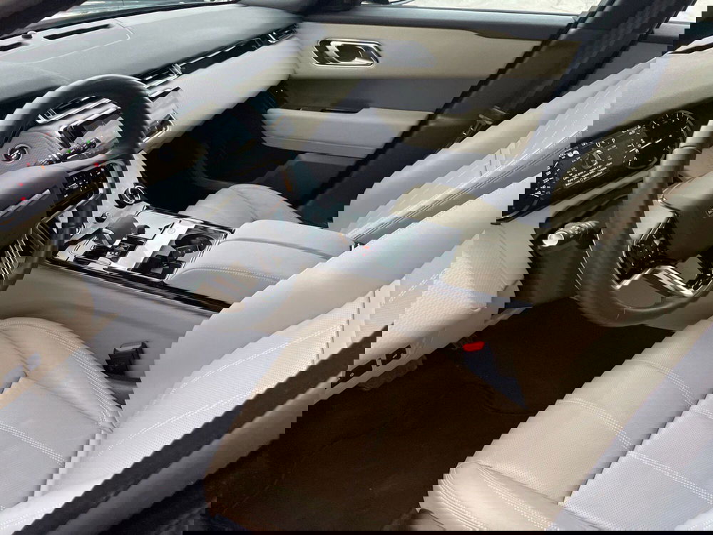 Land Rover Range Rover Velar usata a Macerata (4)