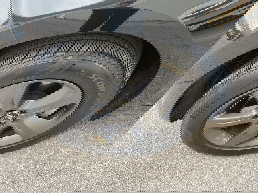 Land Rover Range Rover Velar usata a Macerata (9)