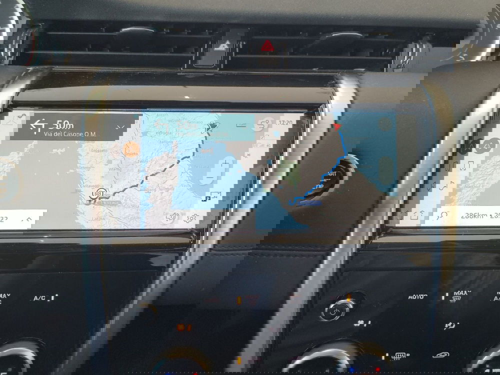 Land Rover Discovery Sport usata a Macerata (10)