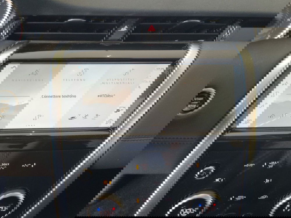 Land Rover Discovery Sport usata a Macerata (11)