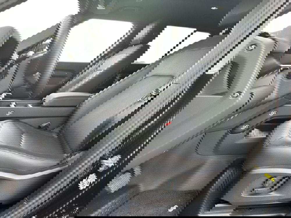 Land Rover Defender usata a Cagliari (3)