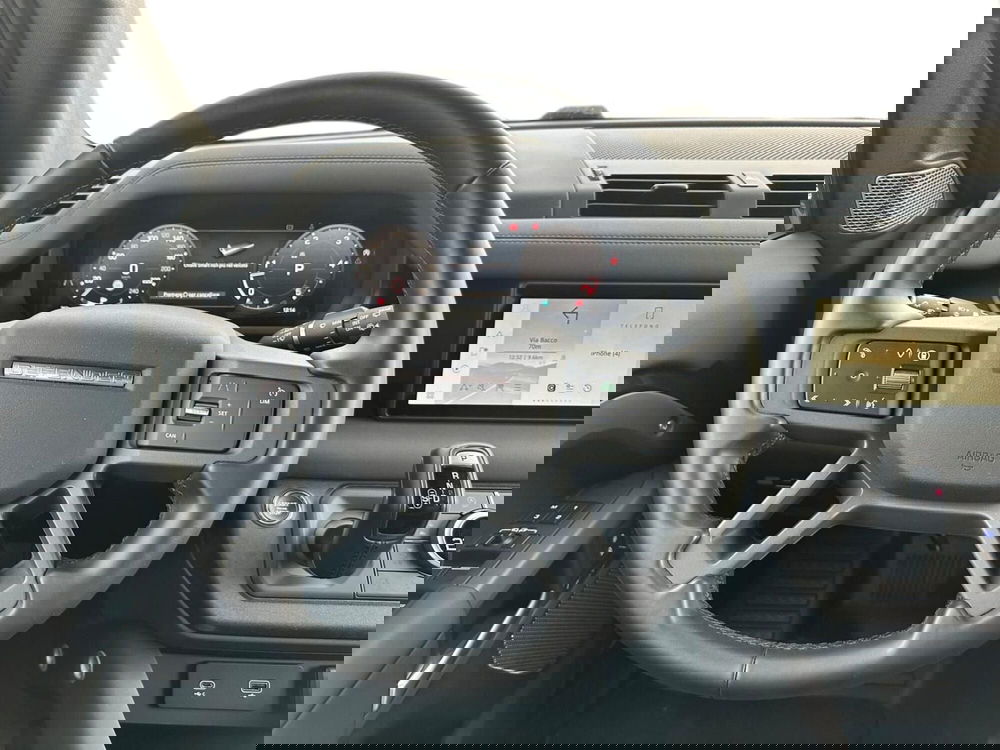 Land Rover Defender usata a Cagliari (5)