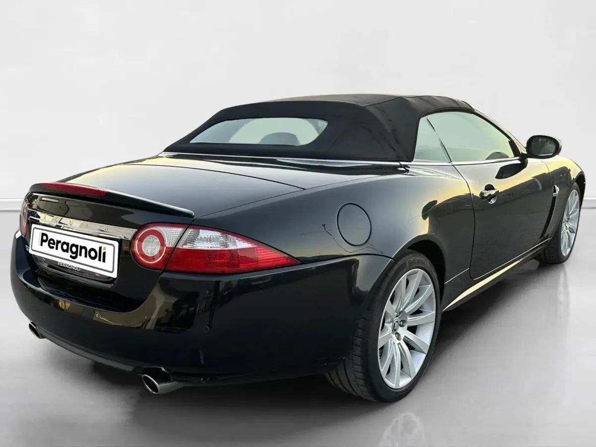 Jaguar XK usata a Siena (2)