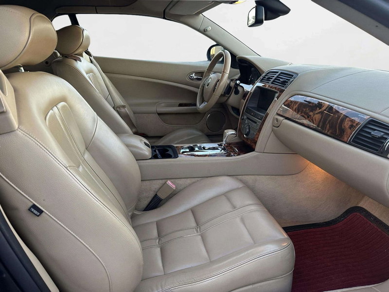 Jaguar XK usata a Siena (3)