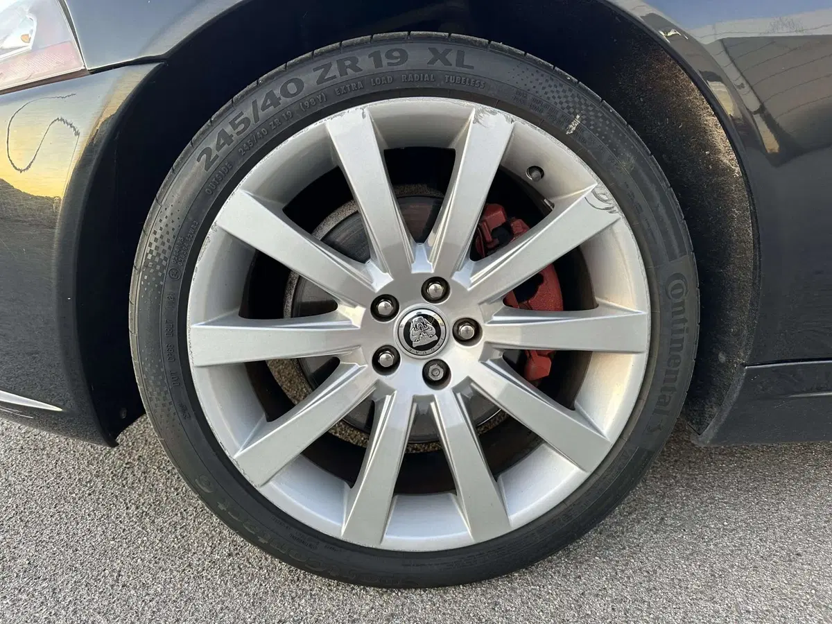 Jaguar XK usata a Siena (9)