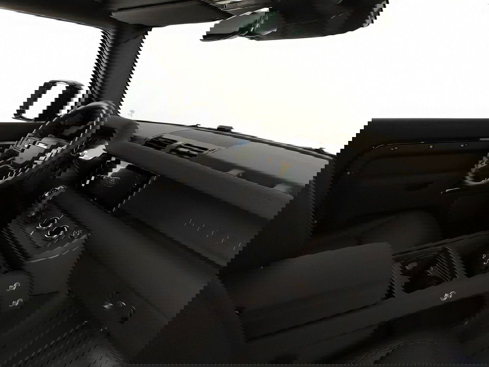 Land Rover Defender nuova a Brindisi (4)