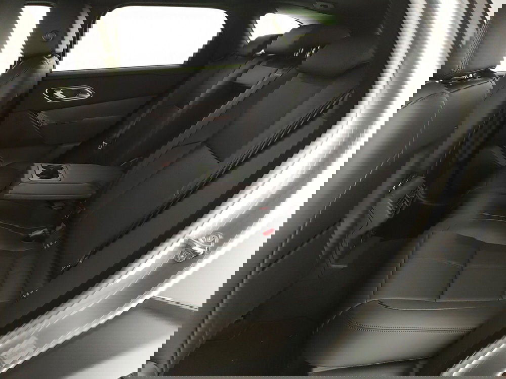 Land Rover Range Rover Velar nuova a Brindisi (5)