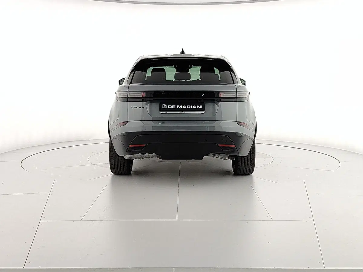 Land Rover Range Rover Velar nuova a Brindisi (7)