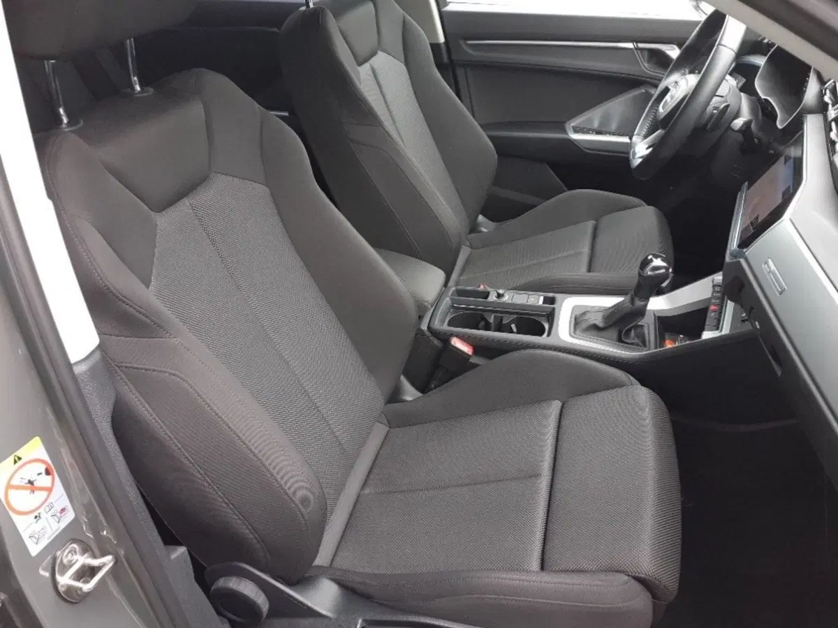 Audi Q3 Sportback usata a Modena (12)