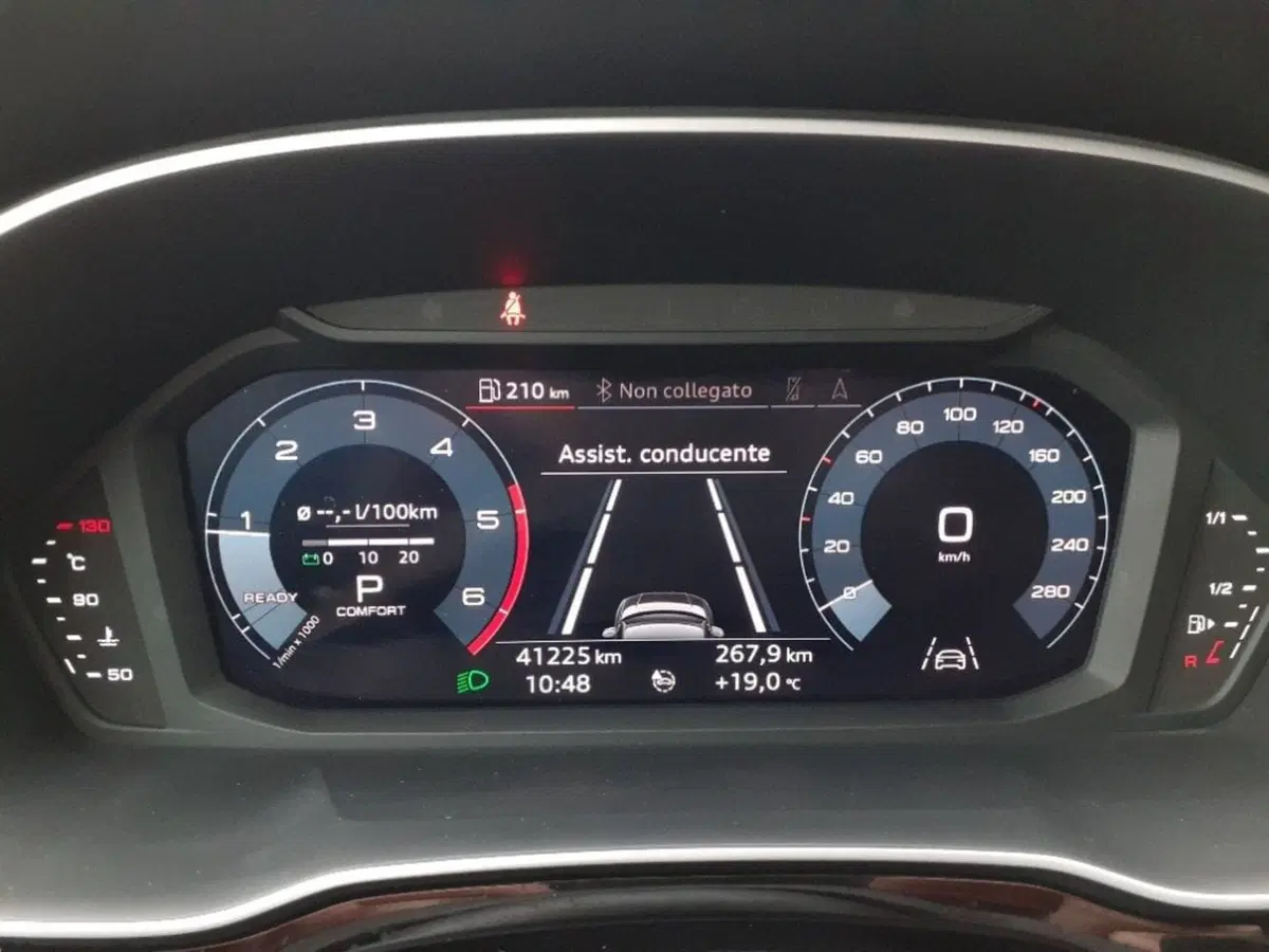 Audi Q3 Sportback usata a Modena (13)