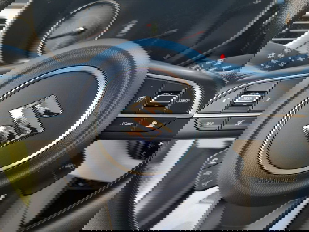 Suzuki Swift nuova a L'Aquila (13)