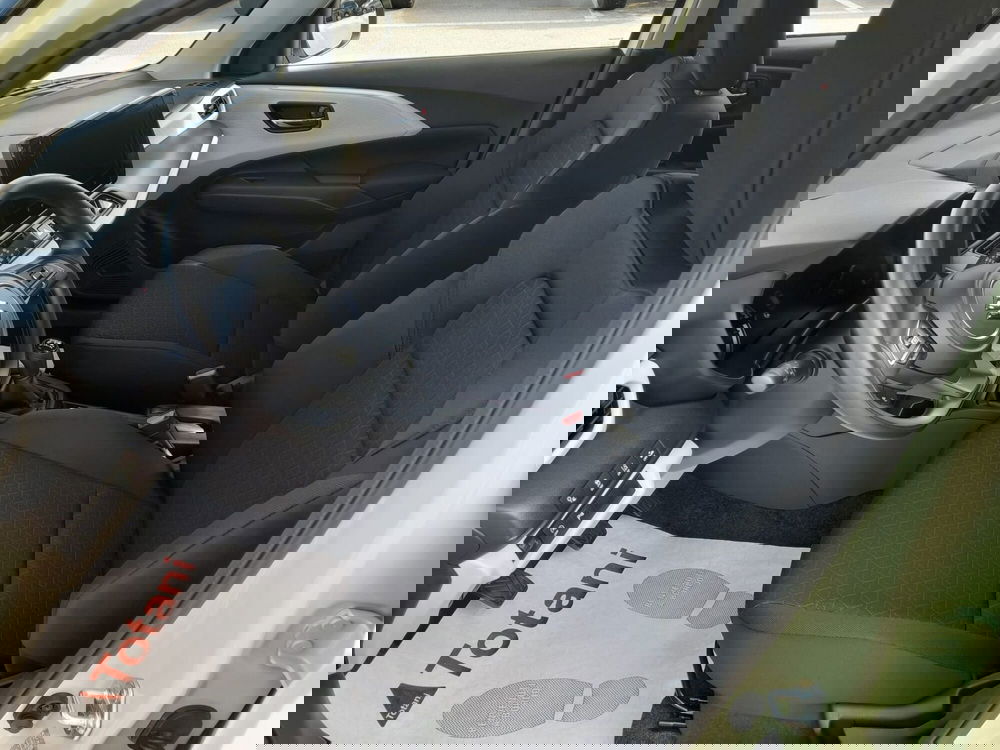 Suzuki Swift nuova a L'Aquila (14)