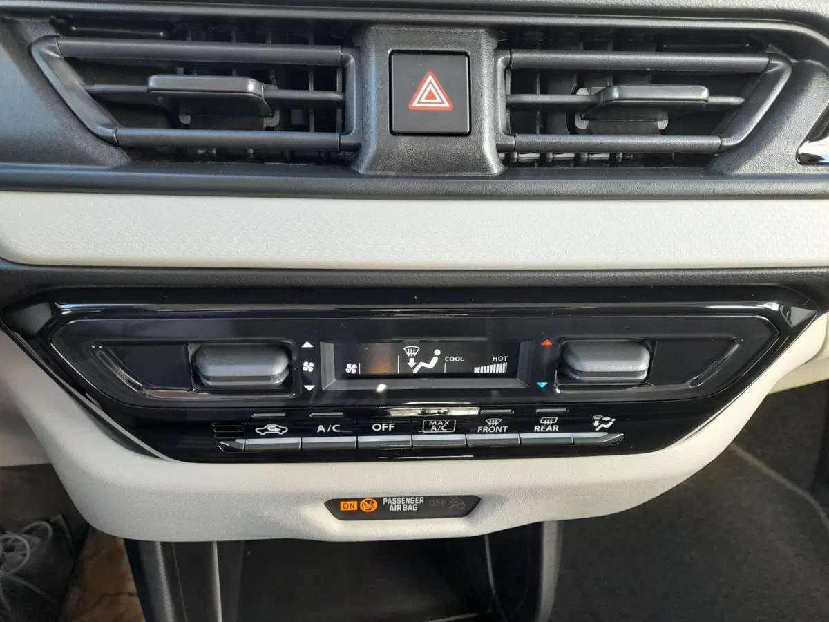 Suzuki Swift nuova a L'Aquila (19)