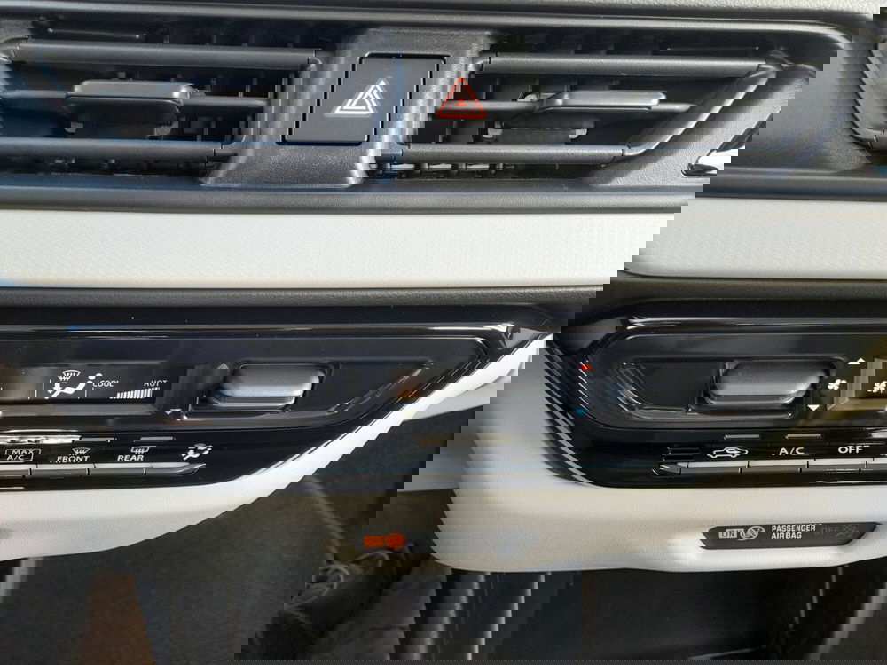 Suzuki Swift nuova a L'Aquila (19)