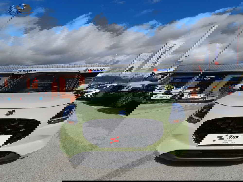 Suzuki Swift nuova a L'Aquila (9)