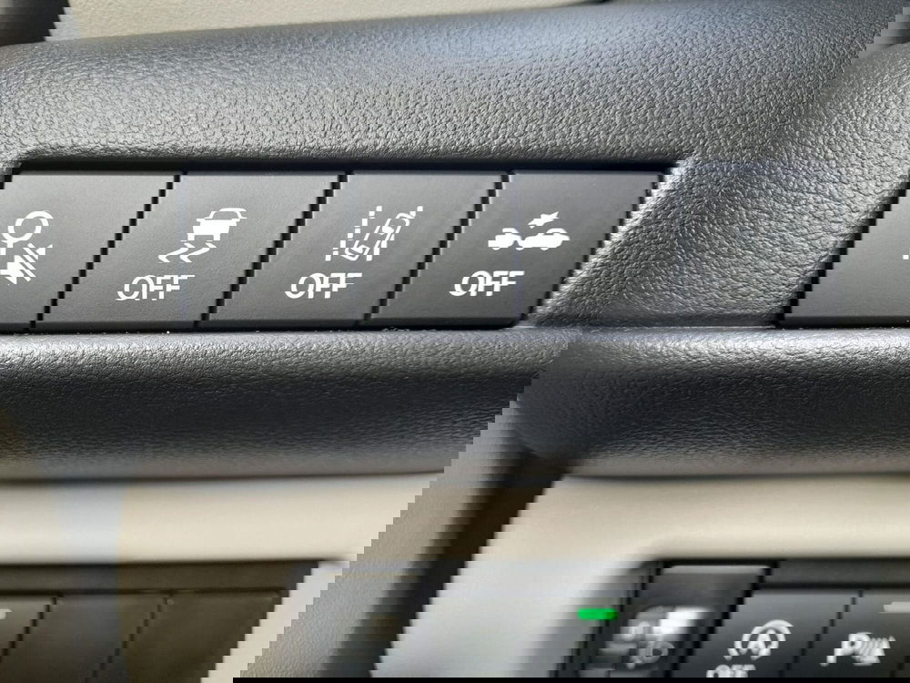 Suzuki Swift nuova a L'Aquila (10)