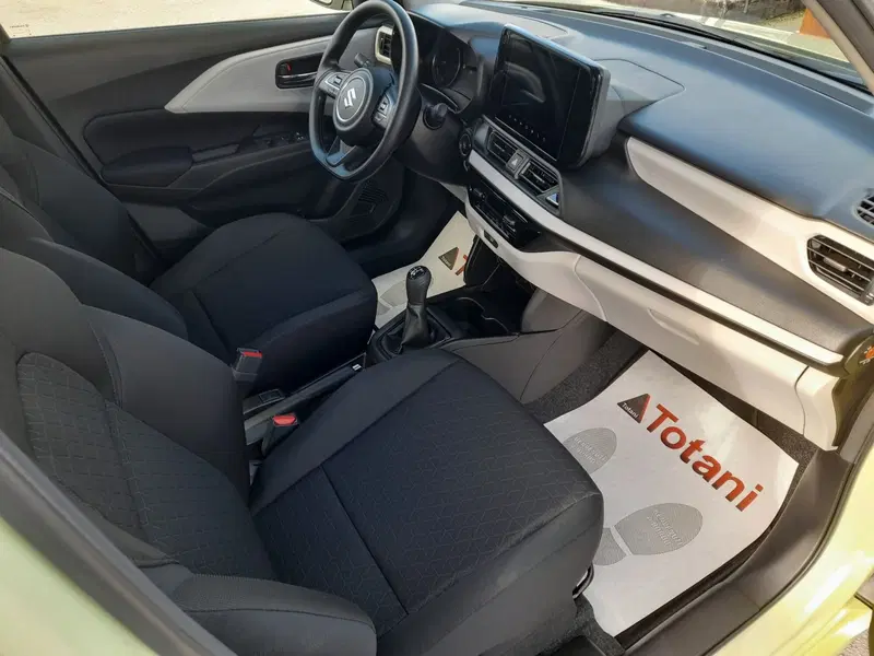 Suzuki Swift nuova a L'Aquila (6)