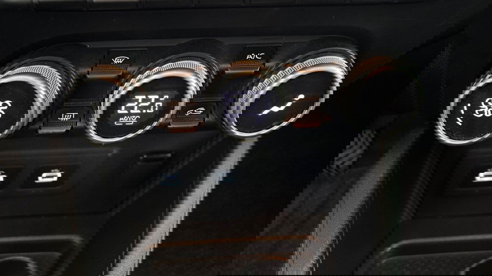 Dacia Duster usata a Padova (13)