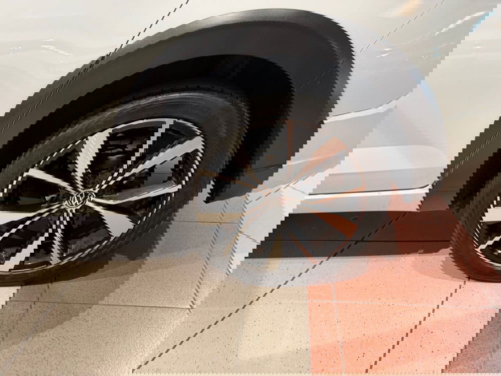 Volkswagen Taigo usata a Genova (16)