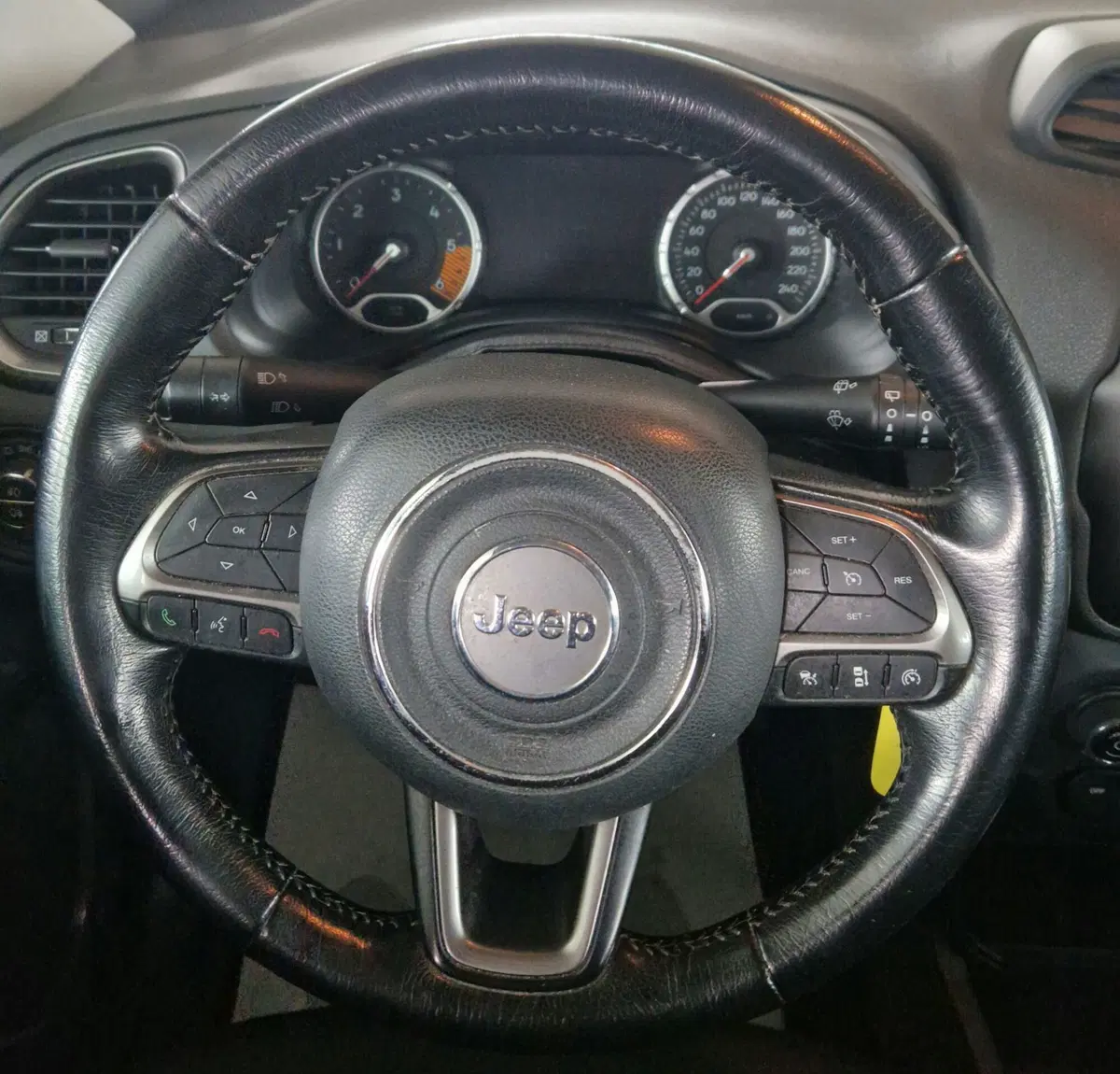 Jeep Renegade usata a Terni (12)