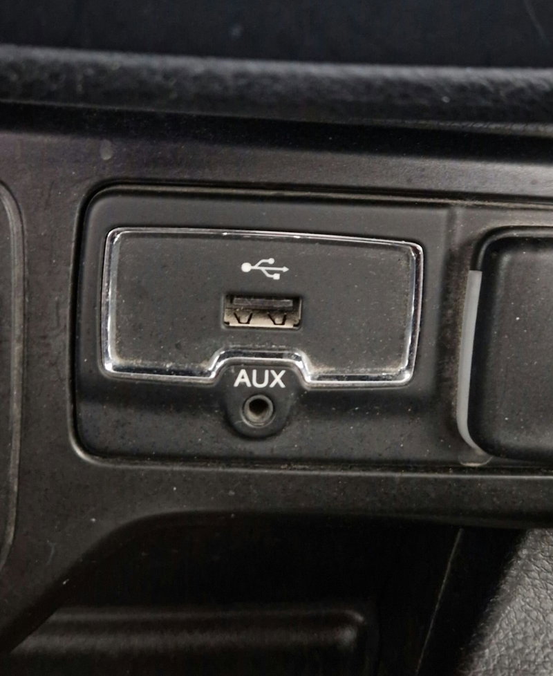 Jeep Renegade usata a Terni (13)