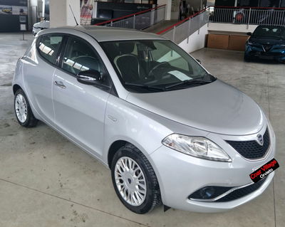 Lancia Ypsilon 1.2 69 CV 5 porte Gold del 2017 usata a Orvieto