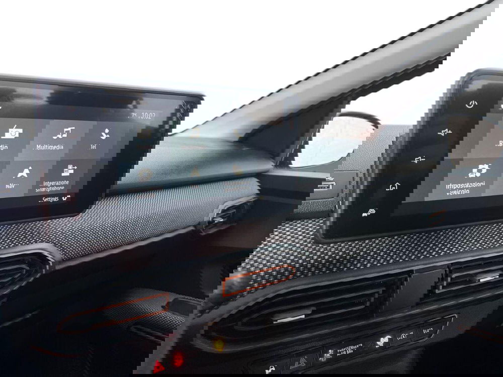 Dacia Sandero usata a Roma (14)