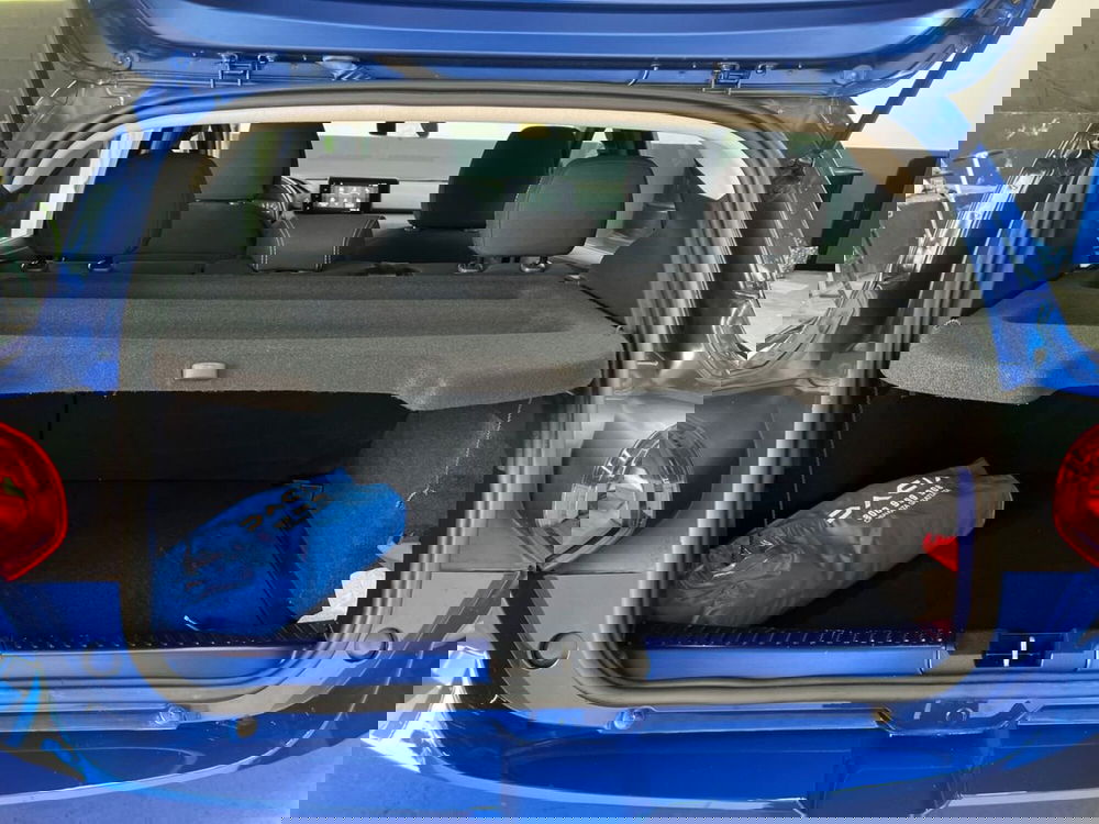 Dacia Sandero usata a Roma (15)