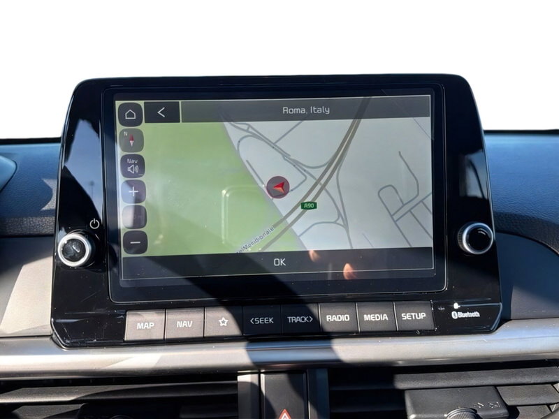 Kia Picanto nuova a Roma (11)